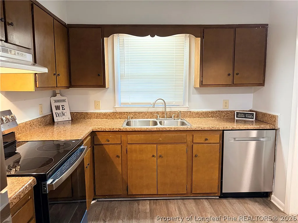 2 bed, 1.5 bath, 1100 sqft, $1,175 — Photo 2