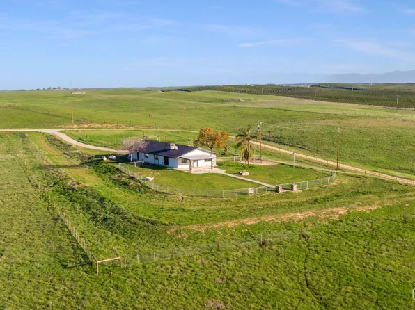 15662 Highway 65, Mc Farland, CA 93250