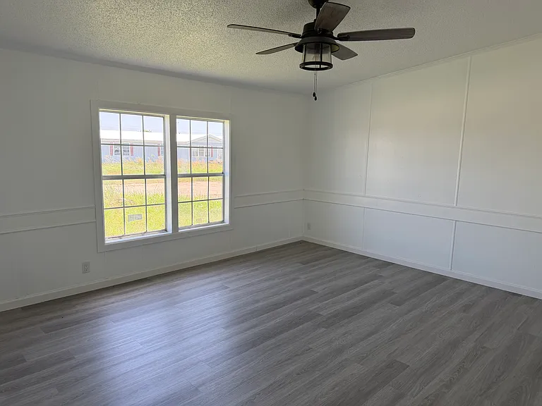 3957 FM 2331 — Photo 13