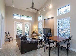 907 Duncan Ln APT 304, Austin, TX 78705