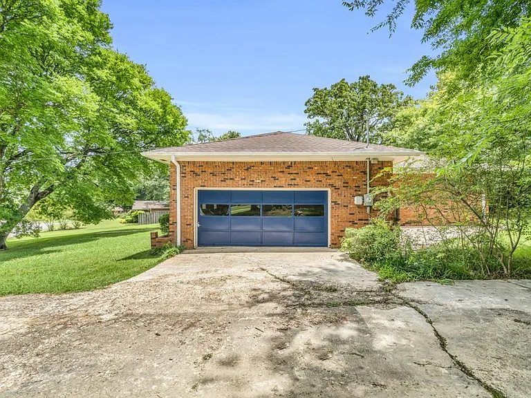 1315 Ruffwood Rd — Photo 23