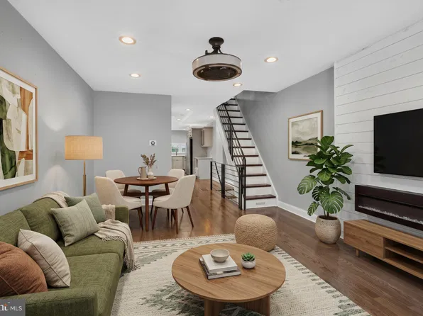 2147 E Hagert St, Philadelphia, PA 19125