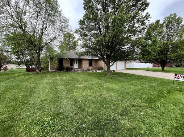 610 W Kirkpatrick St, Odessa, MO 64076