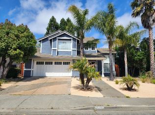 9409 Lazy Creek Dr, Windsor, CA 95492
