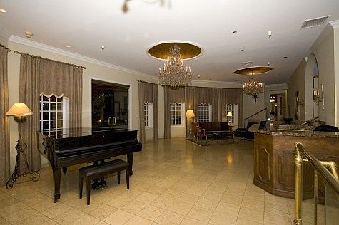 2nd image of 1424 N Crescent Heights Blvd Unit 31