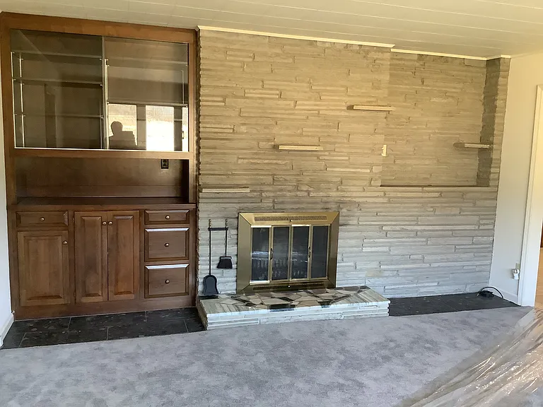 Den/ Family Room