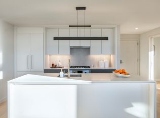 243 W 28th St, New York, NY 10001