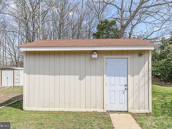 2nd image of 6533 Venison Dr