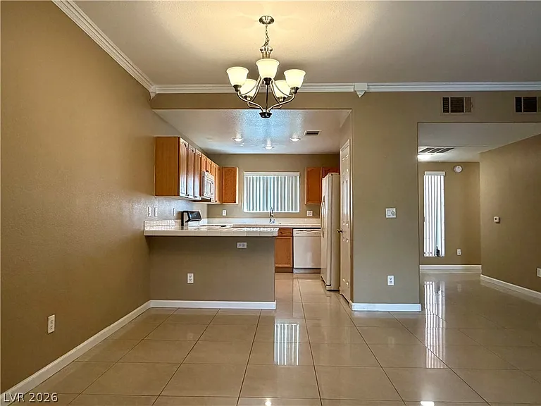 10553 Pine Pointe Ave #105 — Photo 7