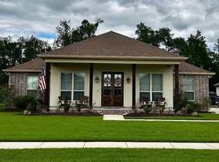 333 Luke Dr, Des Allemands, LA 70030