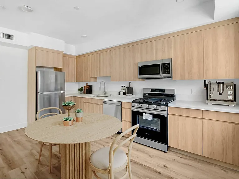 The Bay Apartment Homes — Photo 48