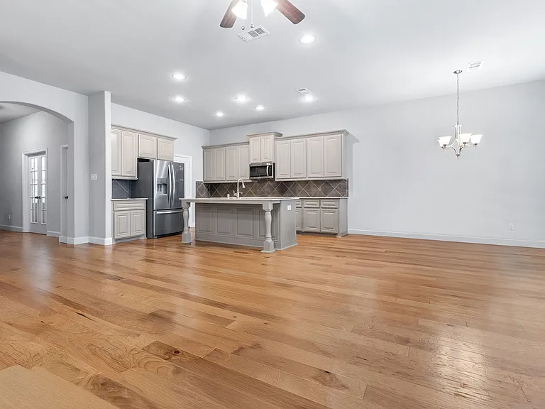 16613 Dry Creek Blvd — Photo 23