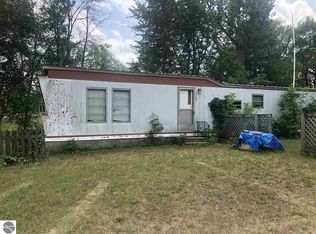 1186 Summers Ln, Weidman, MI 48893