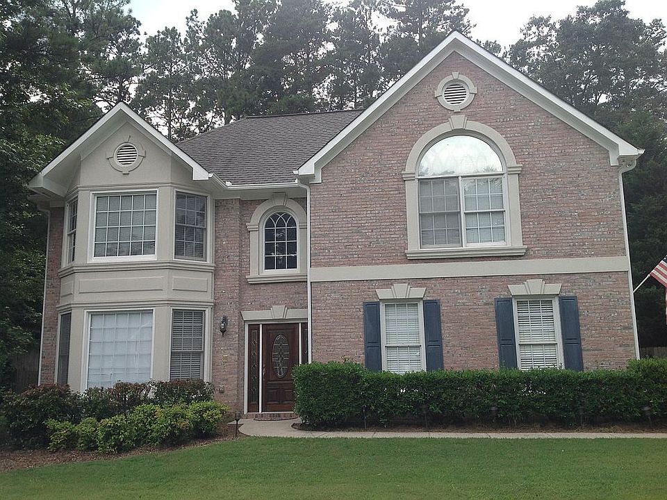 1st image of 575 Silverberry Ln