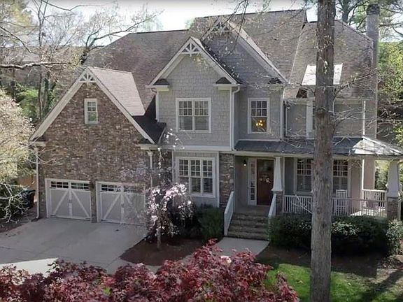 2nd image of 1572 Gaylor Cir SE