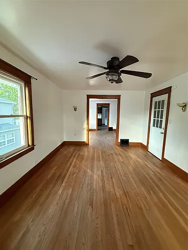 209 Dudley Ave Photo 1