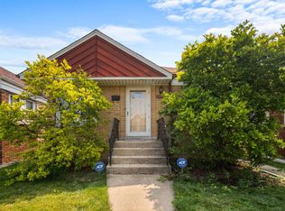 5549 S McVicker Ave, Chicago, IL