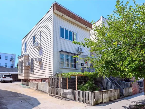 860 72nd St, Brooklyn, NY 11228