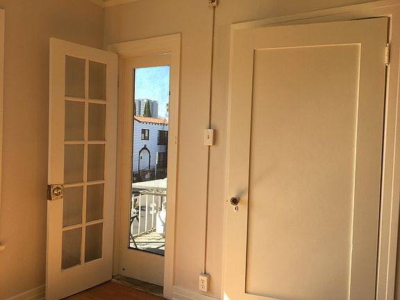5th image of 1206 Gordon St