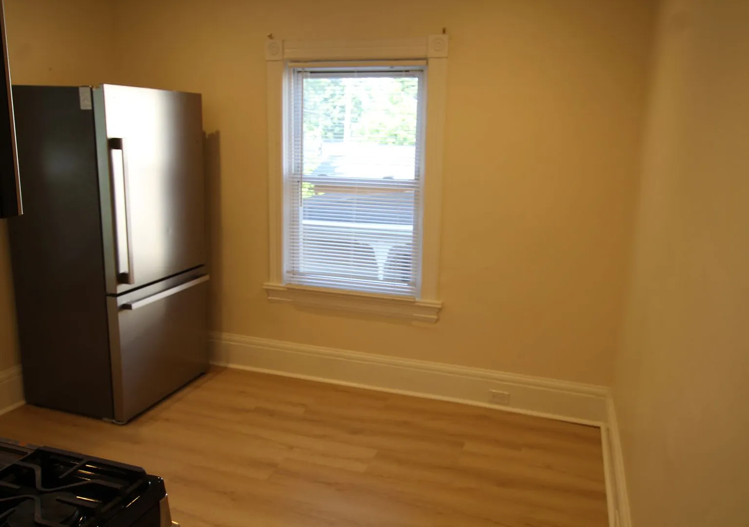 17 O'Neil St — Photo 3