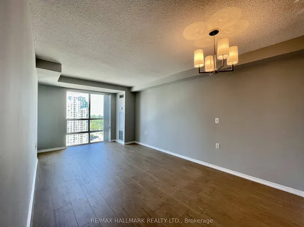 20 Olive Ave, Toronto, ON