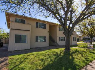 30 Mina Ave APT A, Red Bluff, CA 96080