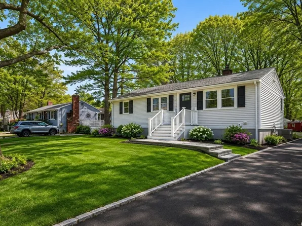 245 Careswell St, Marshfield, MA 02050