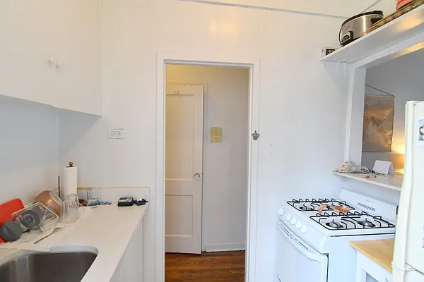 Rented by Manhattan Spaces | media 26