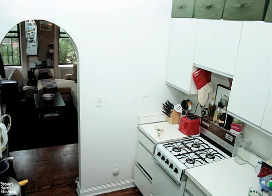 Rented by Brown Harris Stevens | media 6