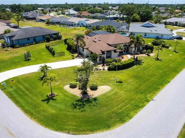 25179 Campos Dr, Punta Gorda, FL 33983