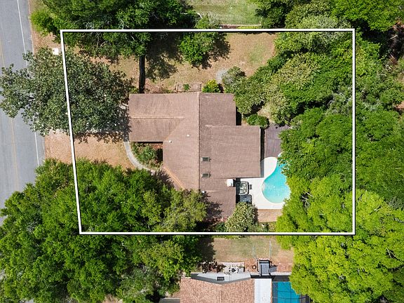 3rd image of 314 Ruckel Dr