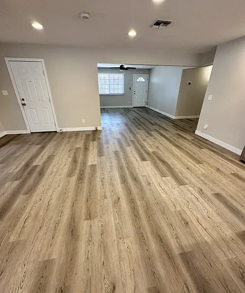 1252 E Campus Dr — Photo 8