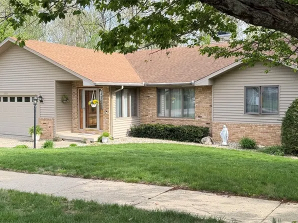 2265 Franzy Dr, Decatur, IL 62521