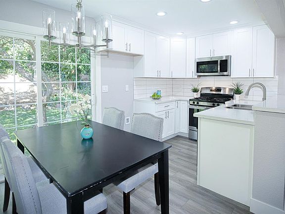 4th image of 8117 Glen Tree Dr