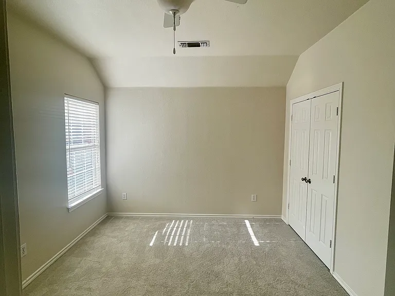 8813 Arbor Creek Ln — Photo 10