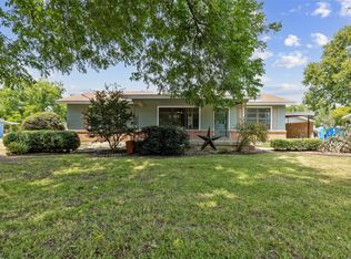 4860 Ben Day Murrin Rd, Fort Worth, TX 76126