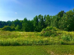 3270 Spragbrook Cir, Macedon, NY 14502