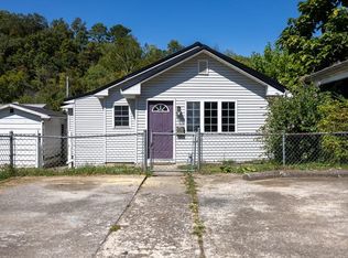 2232 N Main St, Hazard, KY 41701