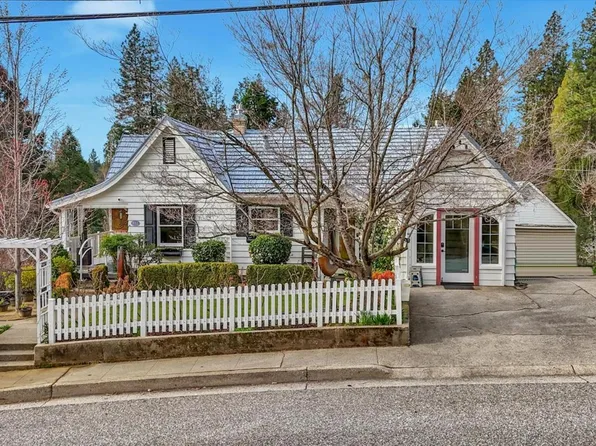 611 W Broad St, Nevada City, CA 95959