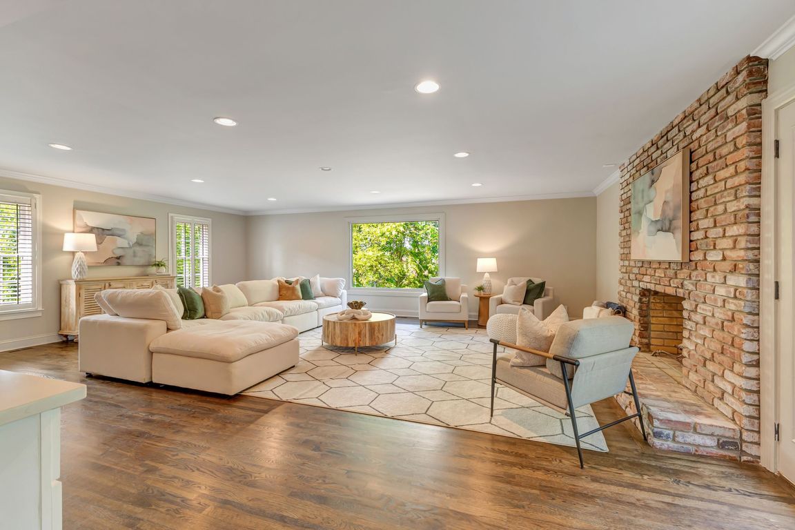 next background image