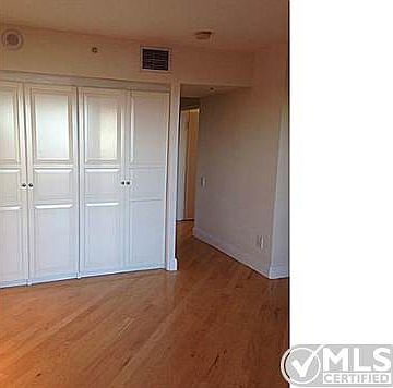 4th image of 500 W Harbor Dr Unit 1208