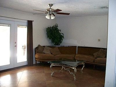 1st image of 3227 Cedarmont Dr