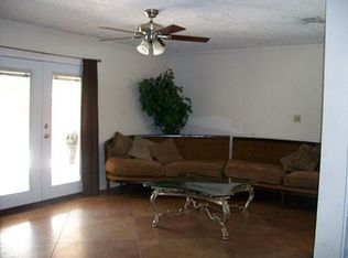 3227 Cedarmont Dr, La Porte, TX 77571