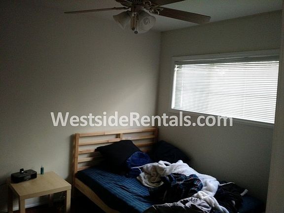3rd image of 4350 Colfax Ave APT 9