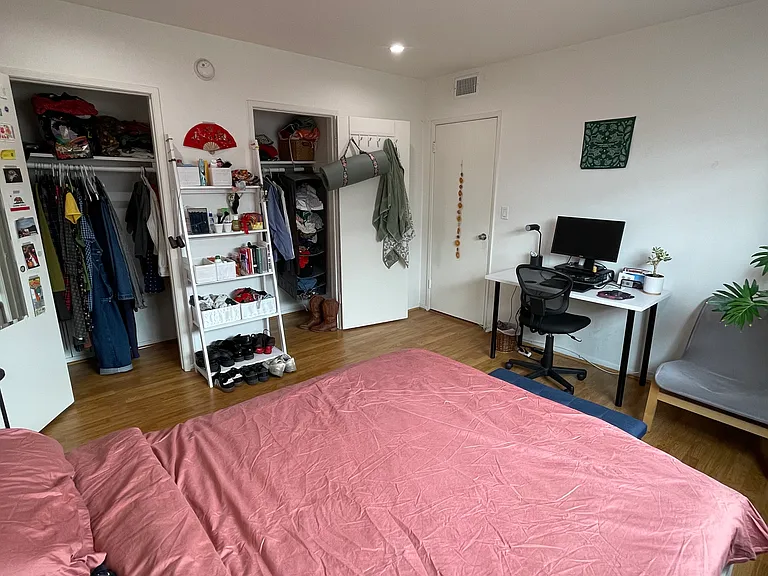 11698 Montana Ave #1 — Photo 4