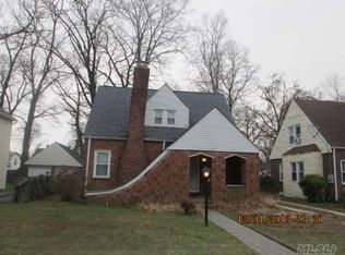 73 Mount Joy Ave, Freeport, NY