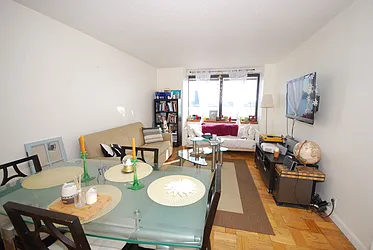 Rented by Luxury Habitat