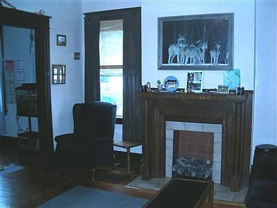 2nd image of 5337 Globe Ave