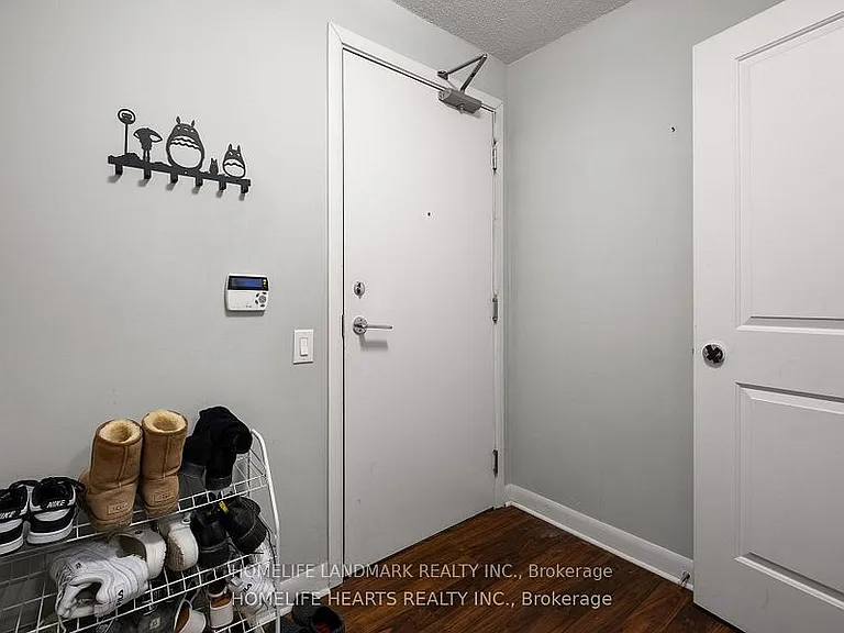 25 Town Centre Ct #2505 — Photo 18
