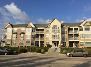 6995 S Riverwood Blvd Unit A03, Franklin, WI 53132